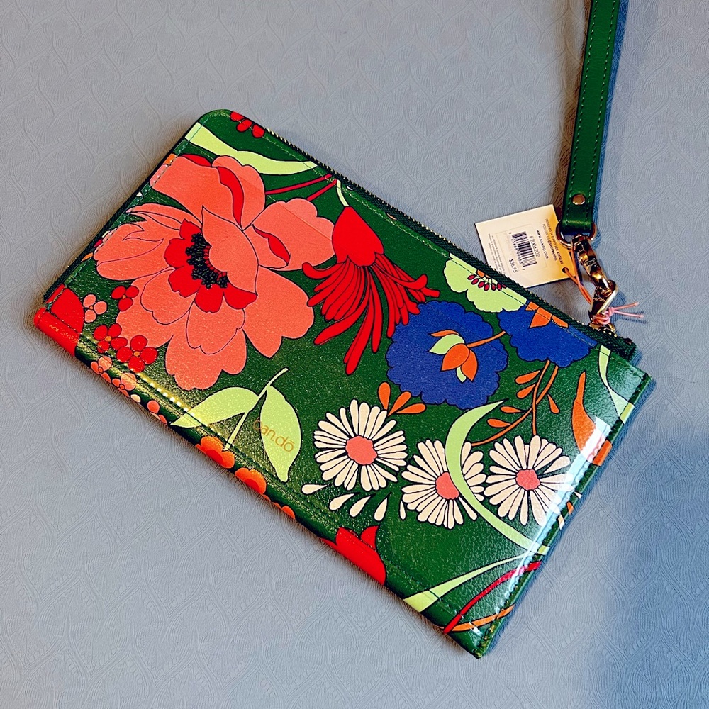 Ban.do Getaway Travel Wallet NWT